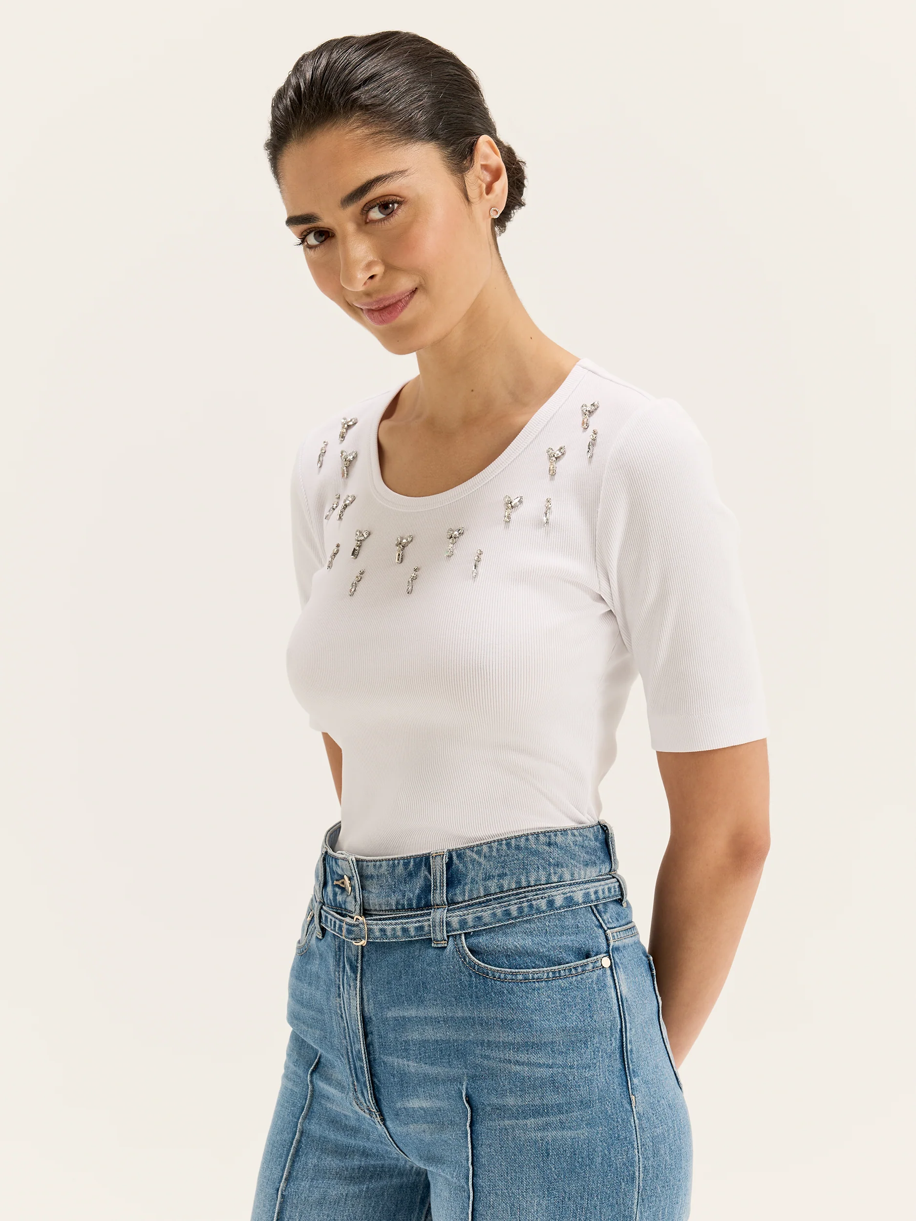 Is Sale True Is Outlet True